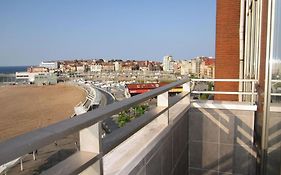 Sunshine beach Gijón